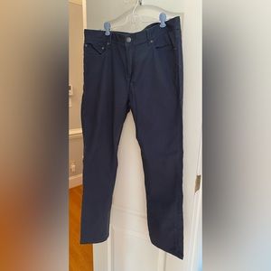 Men’s Navy blue, Red Ale, Khaki pants, 33x32, slim
